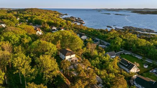 Vista exterior, Charming Summer House With Sea View On Tjøme in Tjome
