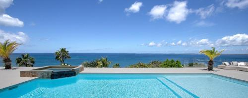 Exceptional Panoramic Sea View In This Luxury Villa – khách sạn tại Grand Case