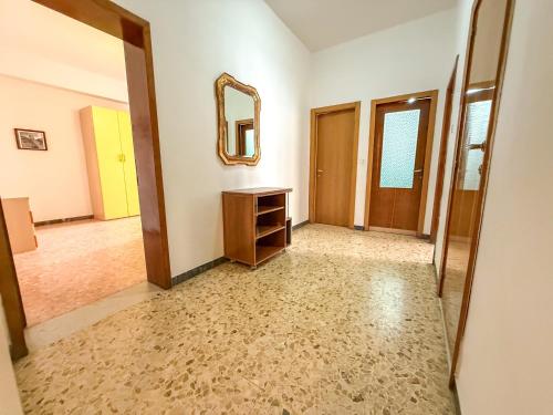 Apartment image 2