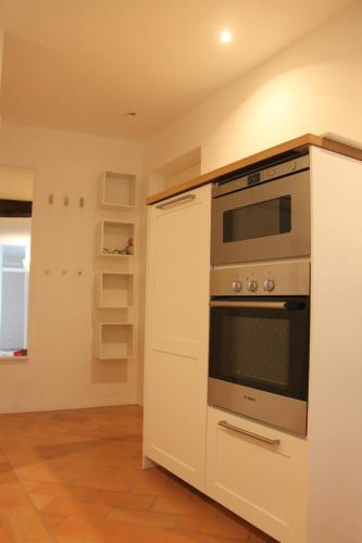 Casa 1659 - Casa Parrucchiere in Gandria