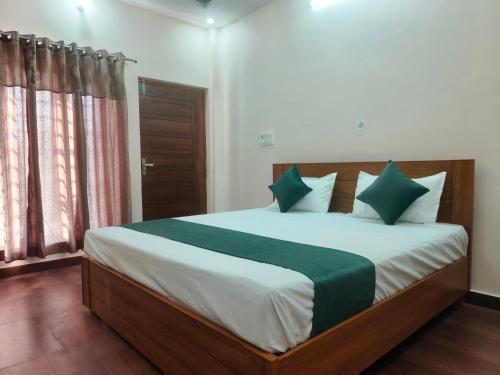 The Pahadi Homestay in กฤษณะนคร