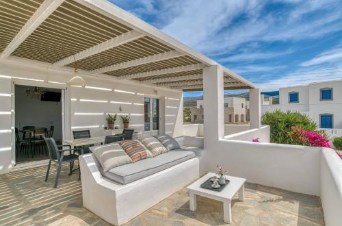 Dahlia Apartments And Studios 2