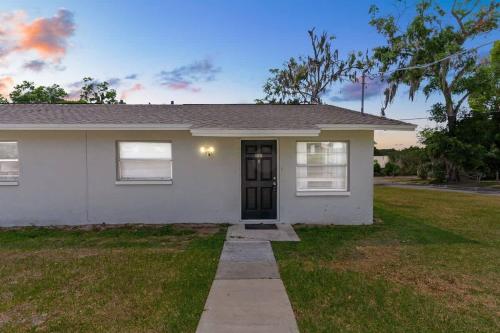 Cozy 2 Bedroom home, Dade City! #1 in Dade City (FL)