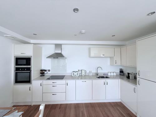 Central Haven in New Town-2 bedrooms 2 bathrooms - image 8