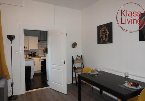 Mossend Apartment by Klass Living Bellshill in Беллсхілл