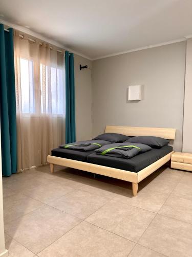 Neuwertiges Apartment mit schnellem WLAN, Glasfaser, Kostenlose Privatparkplatz auch fur Transporter in 內卡河畔弗萊貝爾格
