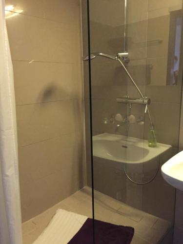 Apartments Seeblick mit Anbindung an ein 4-Sterne-Hotel - image 4