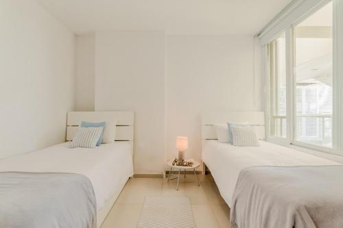 CORAL Beachfront 2BDR with pool by Casa Paraiso, Cancún (fotografie 9)