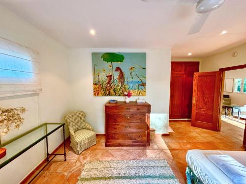 Los Olivos - image 5