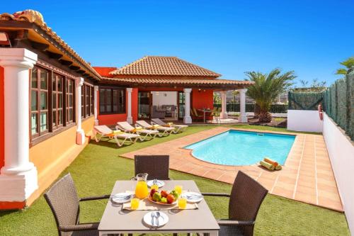 Villa Feliz Mar by Villa Plus