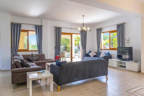 Villa Nicola by Villa Plus, Peyia (Foto 9)