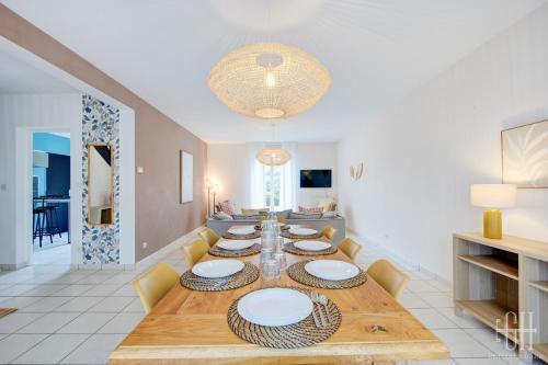 Létesítmények, Maison familiale proche hôpital Trousseau - Garage (Maison familiale proche hopital Trousseau - Garage) in Szent Avertin