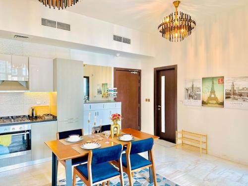 1Bhk Converted To 2Bhk Near Downtown Canal View, Дубай (фото 9)