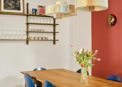 Poets Place Design Apartment in Kreuzberg, Berlin (photo 10)