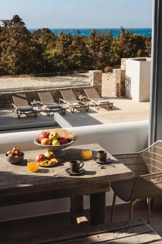 Iekārtas, Cedar Forest Alyko Oceanfront 4BR Villa with Private Heated Pool & Beach Access in Pirgaki