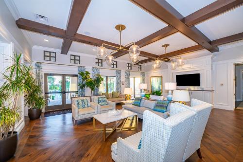 Luxury Town Home With Splash Pool in Solara Resort - image 4