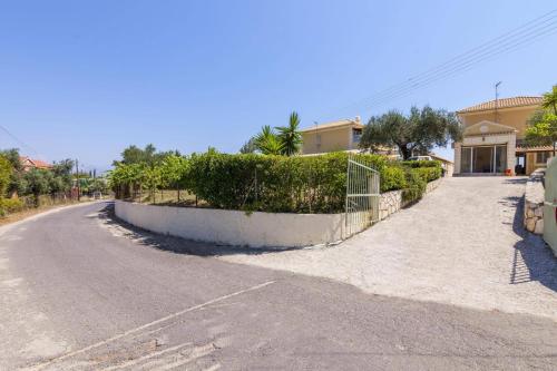 Three-Bedroom Villa image 7