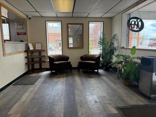 Tomahawk Motor Lodge - image 6