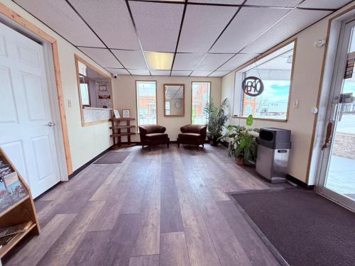 設施, Tomahawk Motor Lodge Riverton US-26 in 里弗頓
