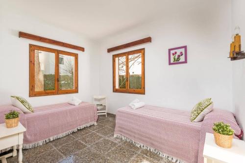 Five-Bedroom Villa image 10