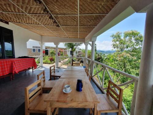 INEZA Guest House in 魯亨格里