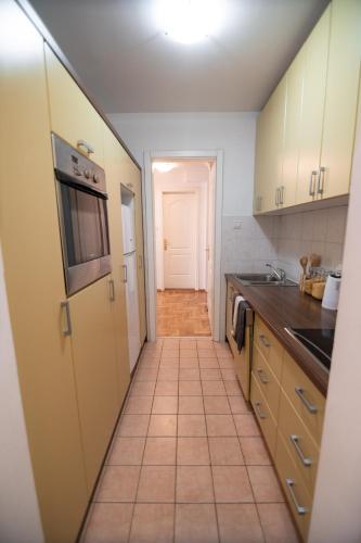 Hidden Heaven - Vračar Apartment - image 2