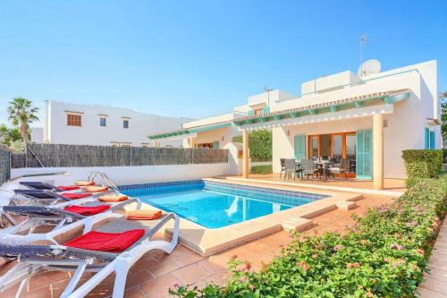 Villa Judith by Villa Plus 1