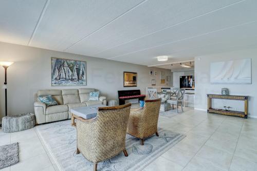 Direct beach access, oceanviews galore and has enough beds for your entire family! 445 Amelia by the Sea, Fernandina Beach (fotografie 5)