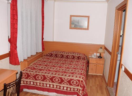 Seher HOTEL, Istanbul (photo 11)