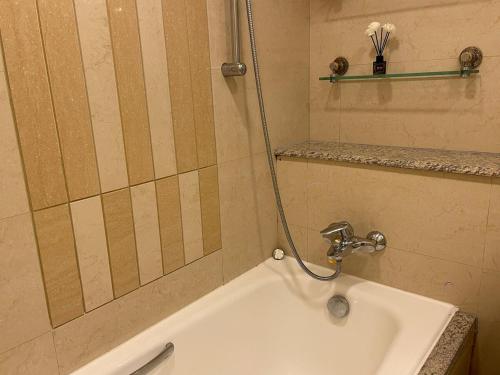 Seaview condo near airport and Disney Land in Hong Kong aeroport