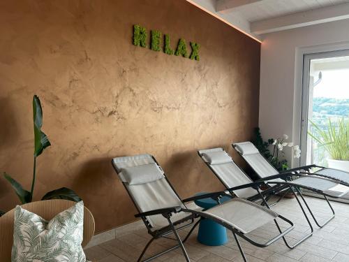 Exterior view of Hotel Villa Aniana