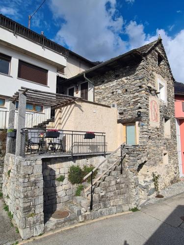 Exterior view, Rustico 'Casa Lupi' in Gordola