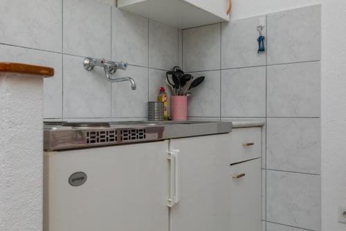 Studio Brela 2713d - image 10