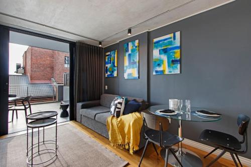 Apartment with Backup Power Big Balcony and Rooftop Pool - image 14