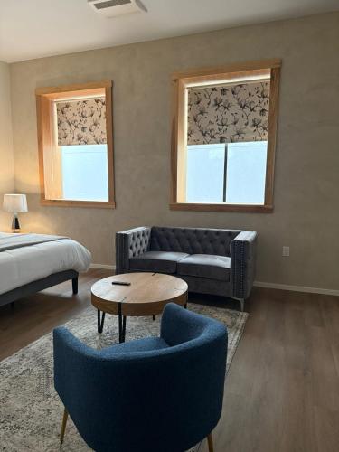 Executive Suite image 4
