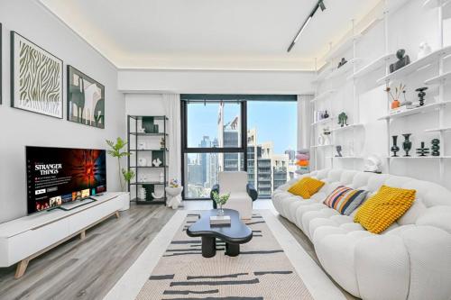 Comfy 2BR Act 1 Near Dubai Mall, Dubai (Foto 2)