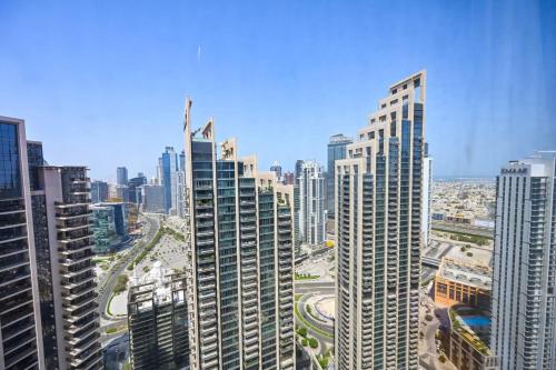 Comfy 2BR Act 1 Near Dubai Mall, Dubai (Foto 10)