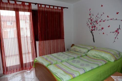 One-Bedroom Apartment with Balcony image 5