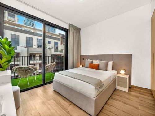 Brand New Luxury 2 Bedroom with Padel Gym Pool Cinema, Dubai (foto 3)