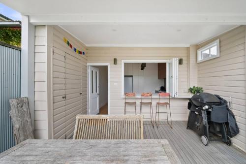 Cottage on Starling - Vintage meets Modern Comfort - image 14