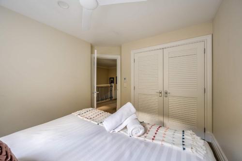 Manuka Lakeside Apt- Free Parking- Walk To Town - image 3