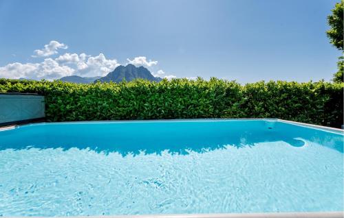 Awesome Apartment In Solto Collina Bg - Riva di Solto