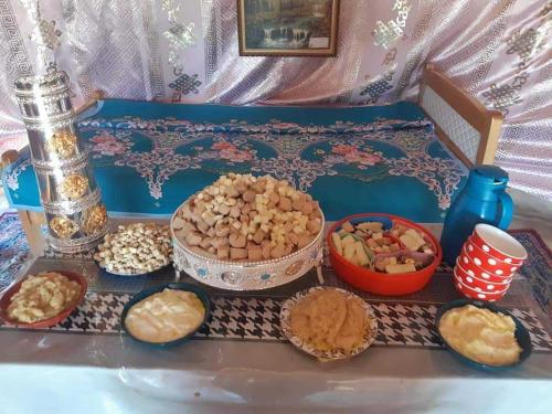 Eten en drinken, 1000 Starlight Steppe Camp in Gurvanbulag