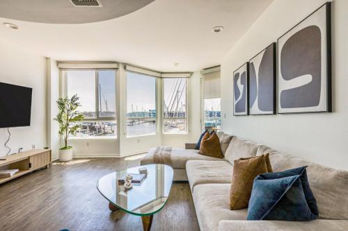 Waterfront 2BR Duplex Stunning Marina Views, Los Angeles (fotografie 3)