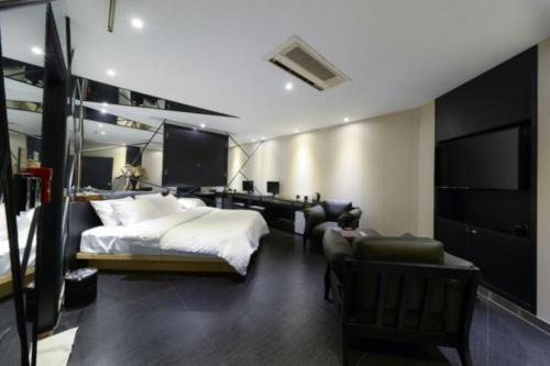 Premier Double Room