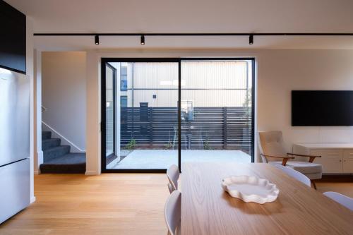 Facilities, Stylish & Modern Home, Mountain View, Free WI-FI in The Remarkables