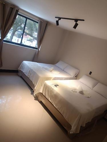 Hotel Golden 70 in เมเดยิน