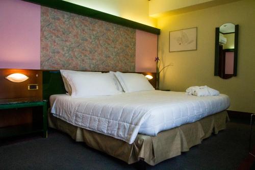 Hotel Royal Palace Room Type - Double Room
