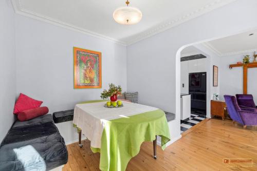 1960's Theme House in Birregurra