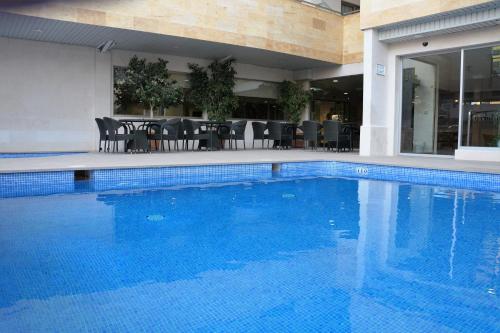 Hotel Carlos I - image 10